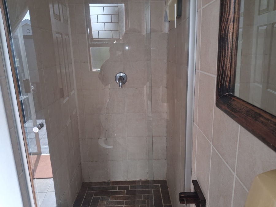 To Let 1 Bedroom Property for Rent in Gonubie North Eastern Cape